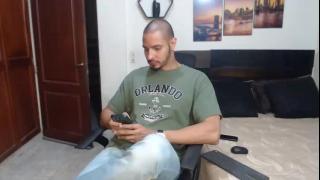 Magnus Dark (independent model) Snapshot