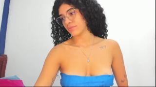 ❤️Mia  and  Devin ❤️ Snapshot