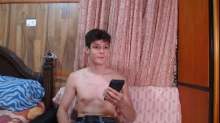 chris (independent) Snapshot