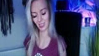 lovelyVALERIE Snapshot