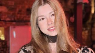 DainaThroneberry Snapshot