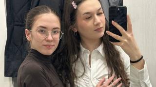 OraAndCornelia Snapshot