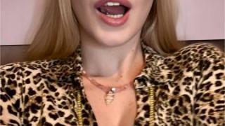 AnyaTaylorJoy Snapshot
