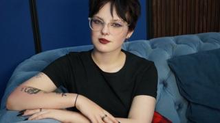 EvelynCooper Snapshot