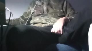 onehandwashestheother Snapshot