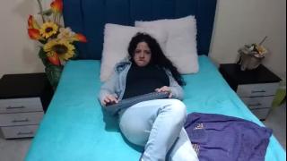 melissa monday to thursday 8am to 1am friday and saturday 11 de la noche to 5am sunday 10pm to 2am colombian time Snapshot