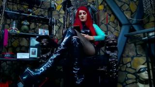 Victoria Heller Snapshot