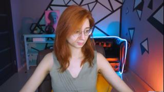 ♥Orianna♥ -  Hi, I'm into geek culture, cosplay, crafting, LARP games. Shall we play DnD? Snapshot