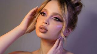 AgathaMirey Snapshot