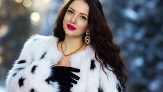 ElinaBellucci Snapshot