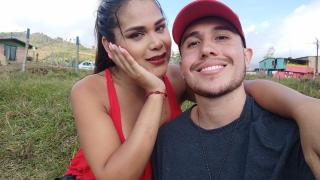 Sweet_Couple Snapshot