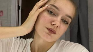 CeciliaVanwinkle Snapshot