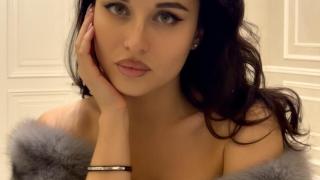 Mariella Snapshot